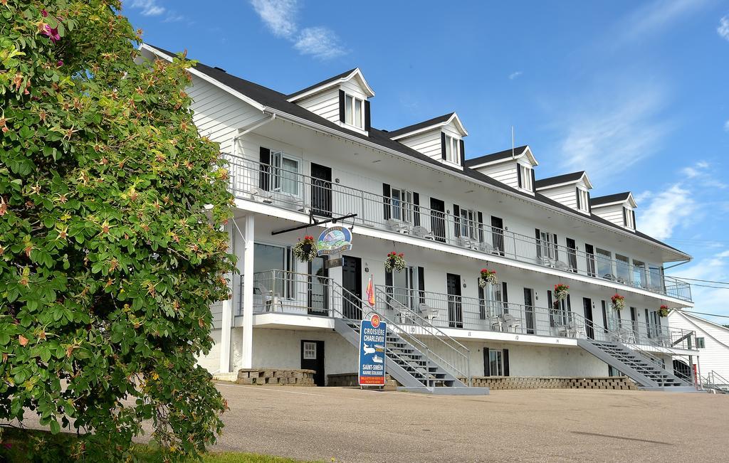 Auberge Sur Mer Charlevoix Saint-Simeon  Exterior photo