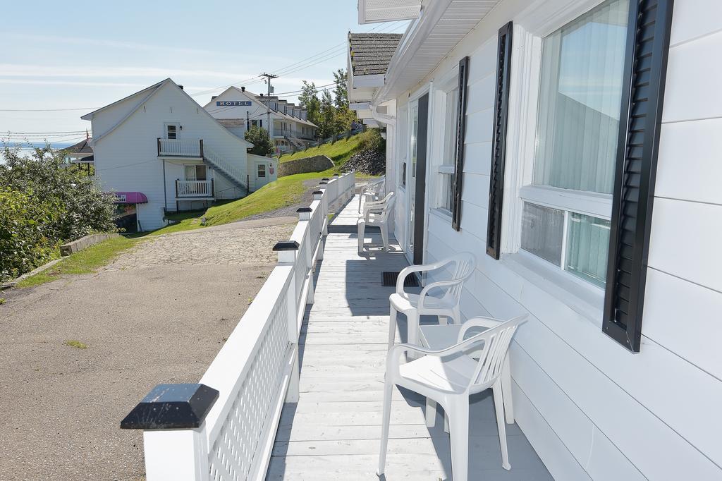 Auberge Sur Mer Charlevoix Saint-Simeon  Exterior photo