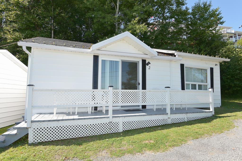 Auberge Sur Mer Charlevoix Saint-Simeon  Exterior photo